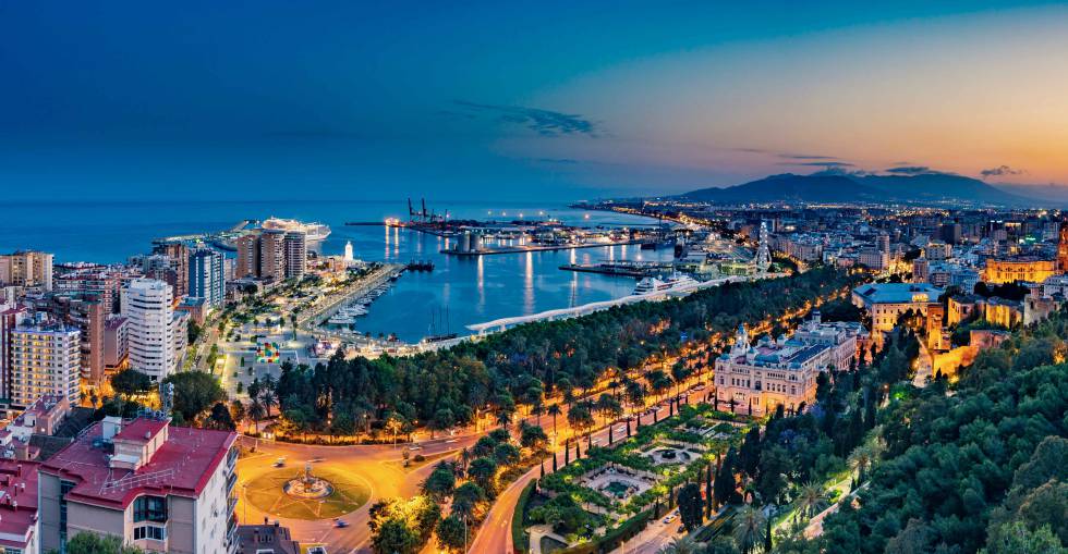 El puerto de Málaga adjudica el proyecto de una marina de lujo para megayates | Compañías | Cinco Días