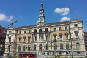 Ayuntamiento de Bilbao, edificios civiles de Bilbao