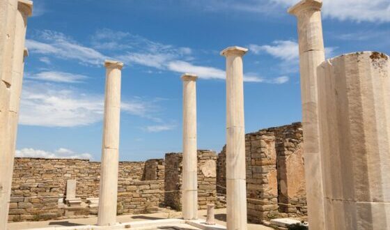 Columnas de la Casa de Dioniso, Sitio Arqueológico de Delos, Delos, Grecia.